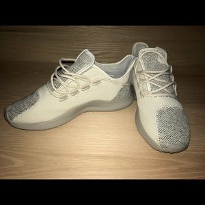 Adidas Tubular shadow knits